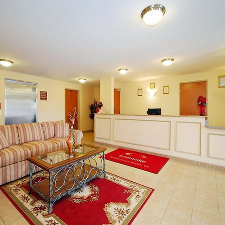 Econo Lodge Amelia Court House ภายใน รูปภาพ