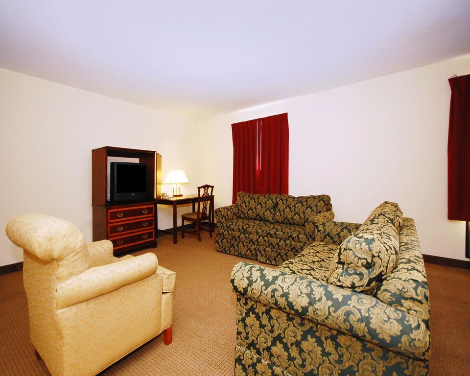 Econo Lodge Amelia Court House ภายนอก รูปภาพ