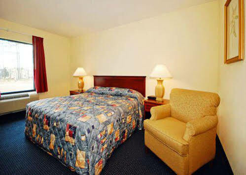 Econo Lodge Amelia Court House ภายนอก รูปภาพ